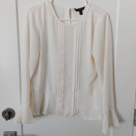 BANANA Republic Semi Sheer Blouse Size XSmall - Picture 1 of 7
